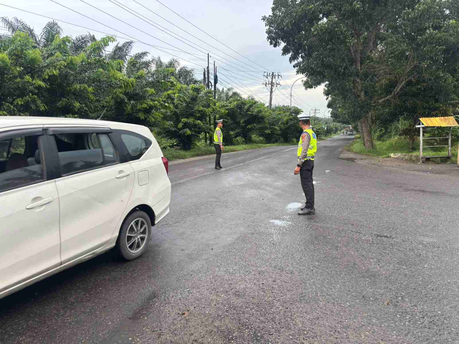 Gatur Pagi di Simpang Taman Lima Puluh, Arus Jalinsum Terpantau Lancar dan Kondusif   