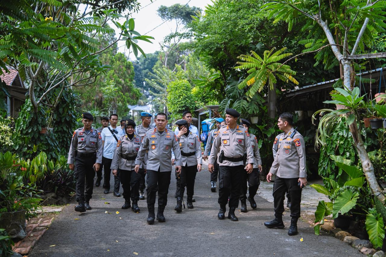Kunjungan dan Pengecekan Total Intensifkan Kesiapsiagaan, Kakorsabhara Irjen Pol M. Nazly Harahap Cek Menyeluruh Mako Cikeas hingga Pimpin Apel di Pengadegan   