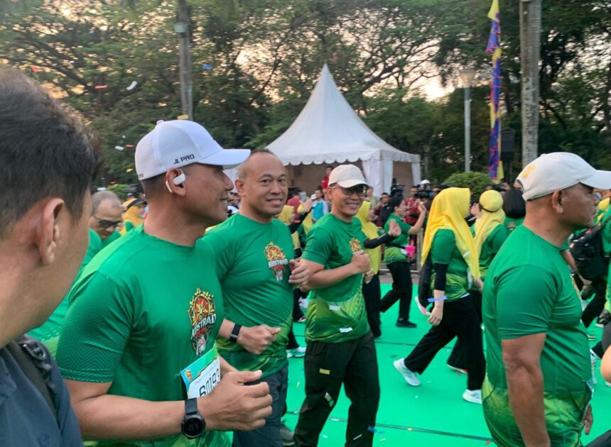 Simbol Soliditas Tanpa Batas, Tokoh TNI-Polri Berkumpul di Ajang Kostrad Run 2026   