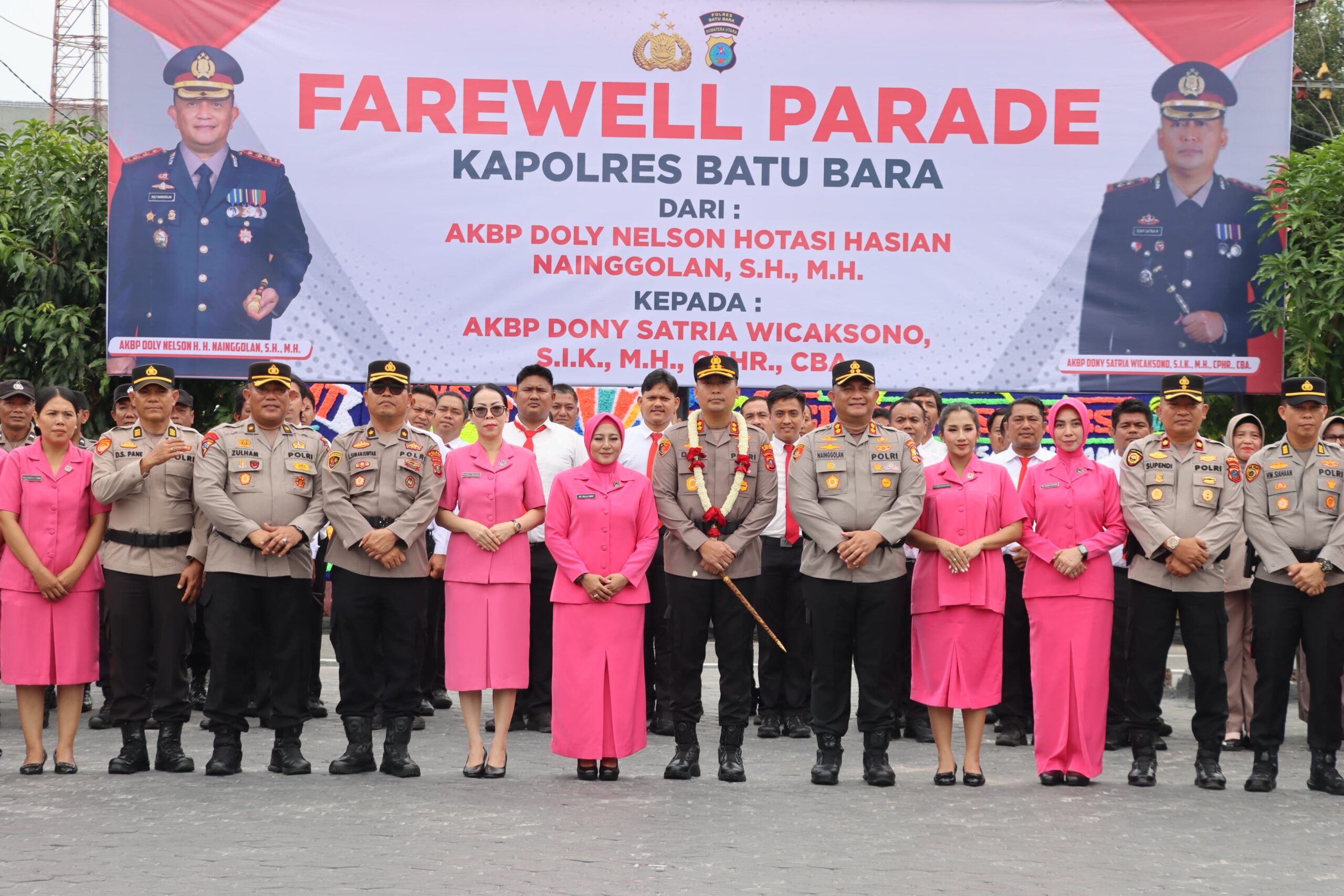 Polres Batu Bara Gelar Tradisi Penyambutan dan Farewell Kapolres, Tongkat Komando Resmi Beralih kepada AKBP Dony Satria Wicaksono