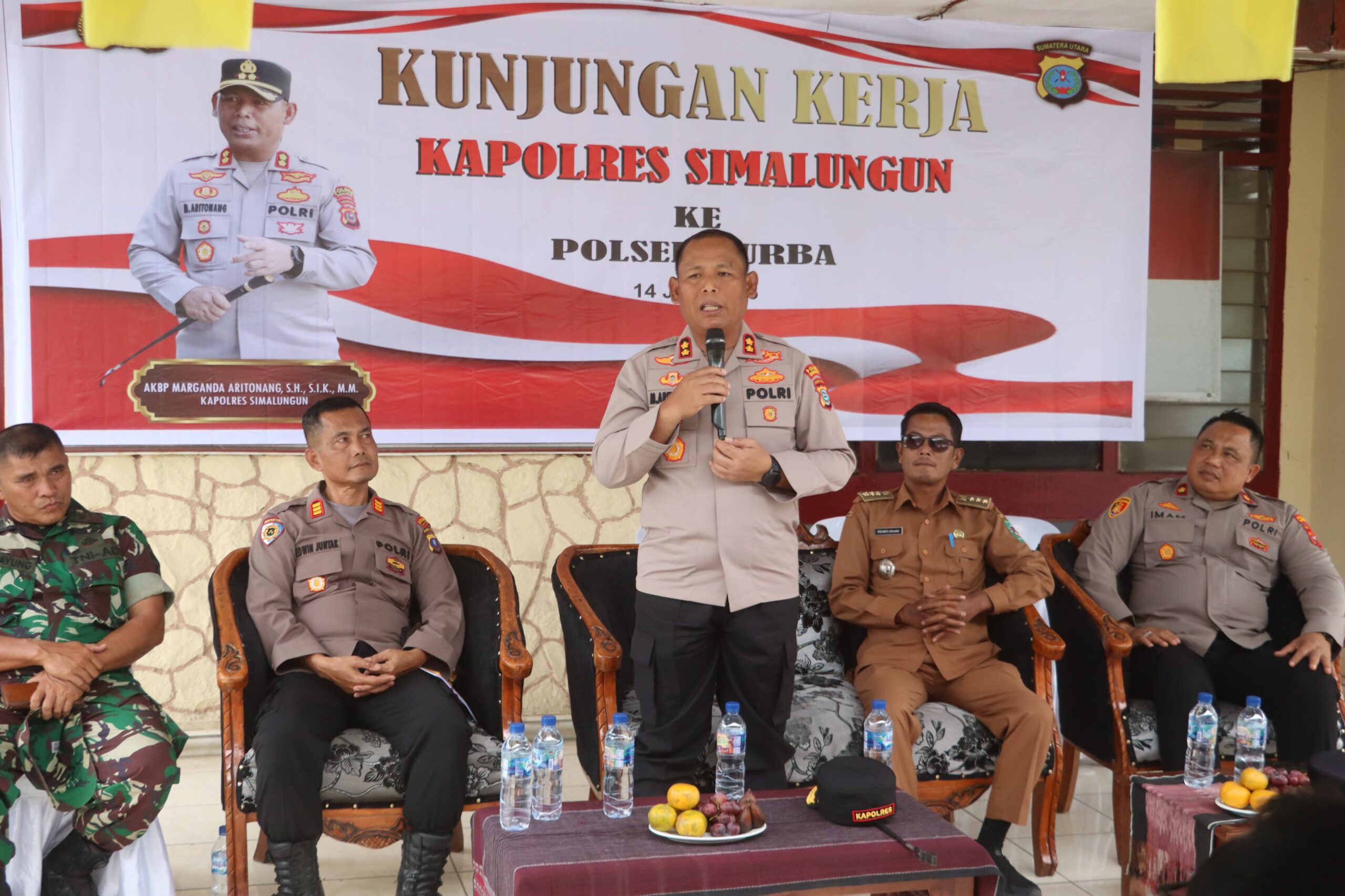 Kapolres Simalungun Sambangi Tiga Polsek, Tegaskan Komitmen Berantas Narkoba dari Lingkup Keluarga   