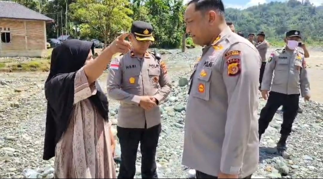 Polres Aceh Barat Tinjau Jembatan Darurat Sikundo, Dorong Percepatan Pembangunan Akses Permanen untuk Masyarakat   