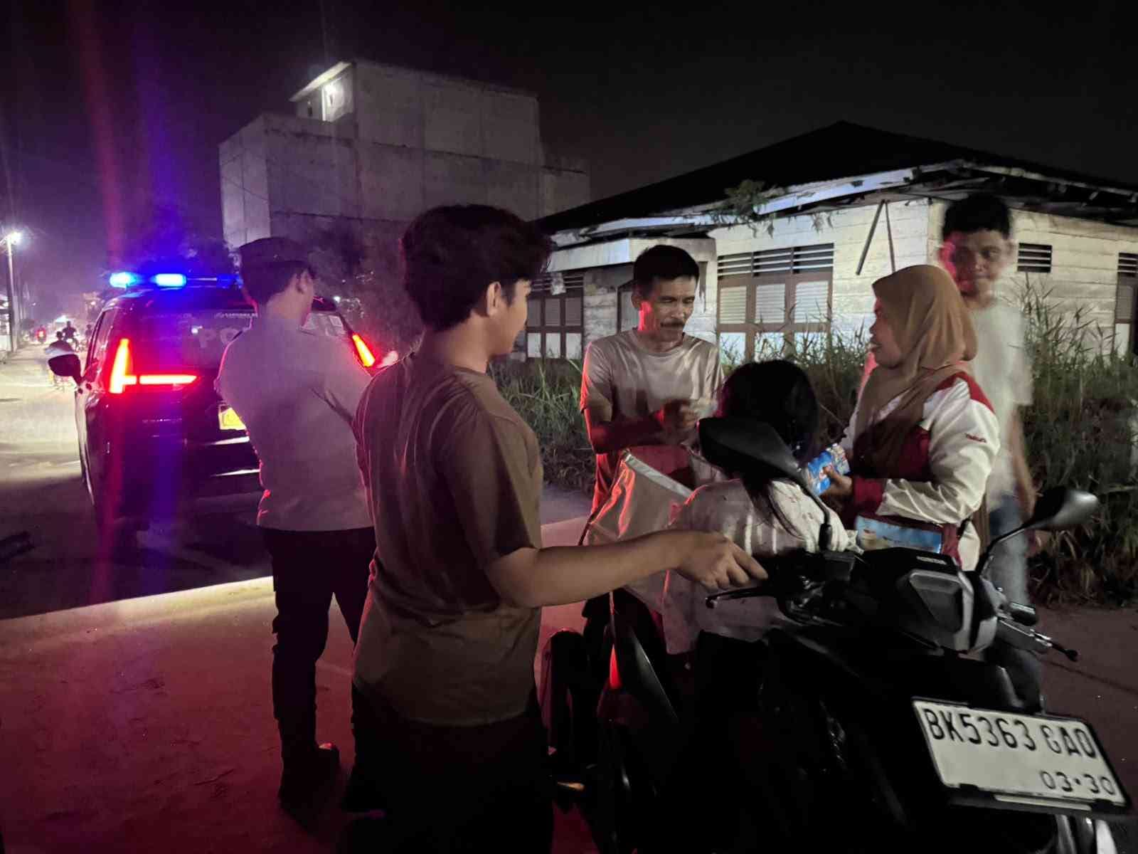 Kapolsek Medang Deras Pimpin Patroli Malam, Antisipasi Kejahatan dan Premanisme