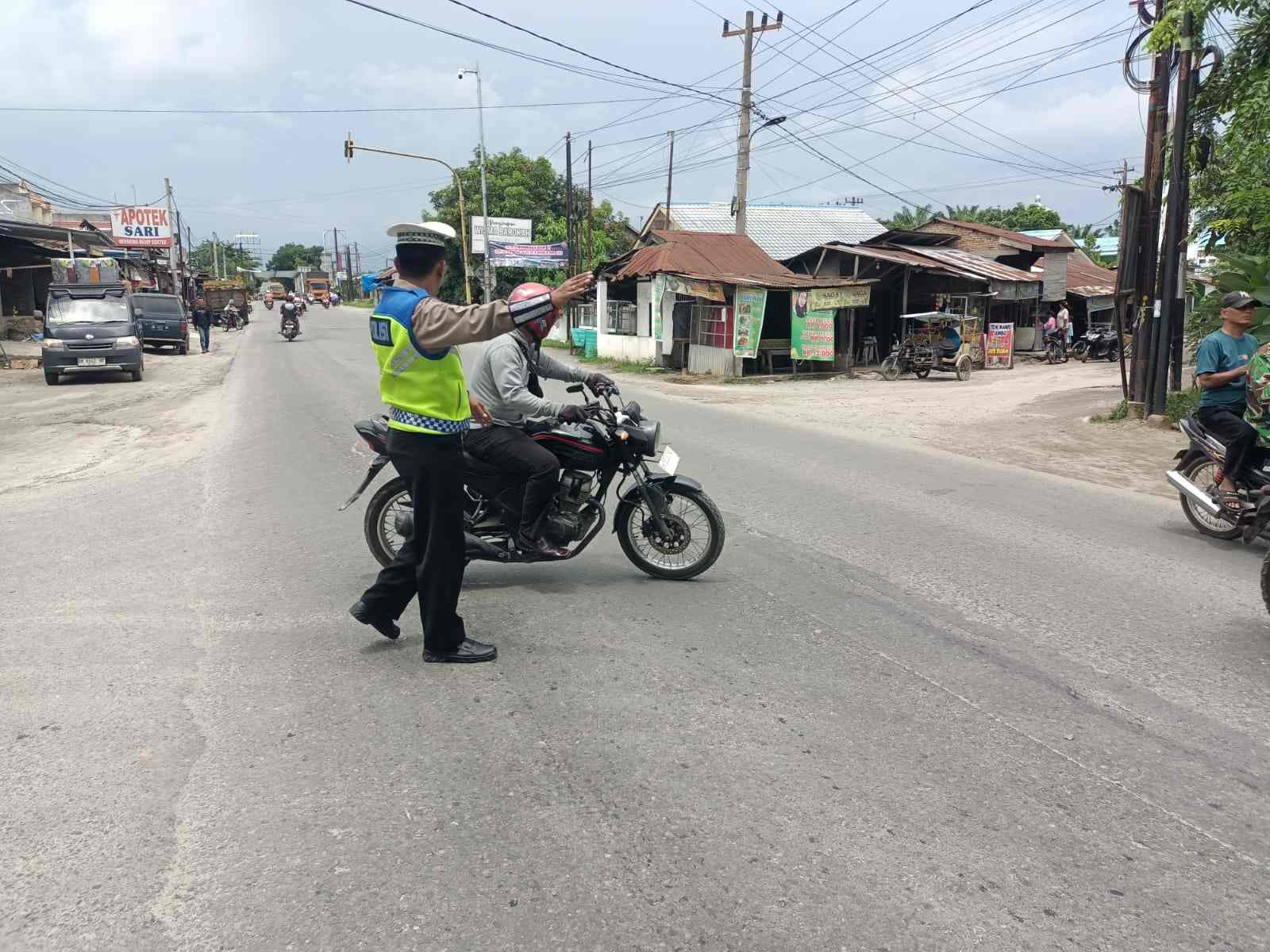 Amankan Titik Rawan Jalinsum, Satlantas Polres Batu Bara Tekan Pelanggaran Lalu Lintas   