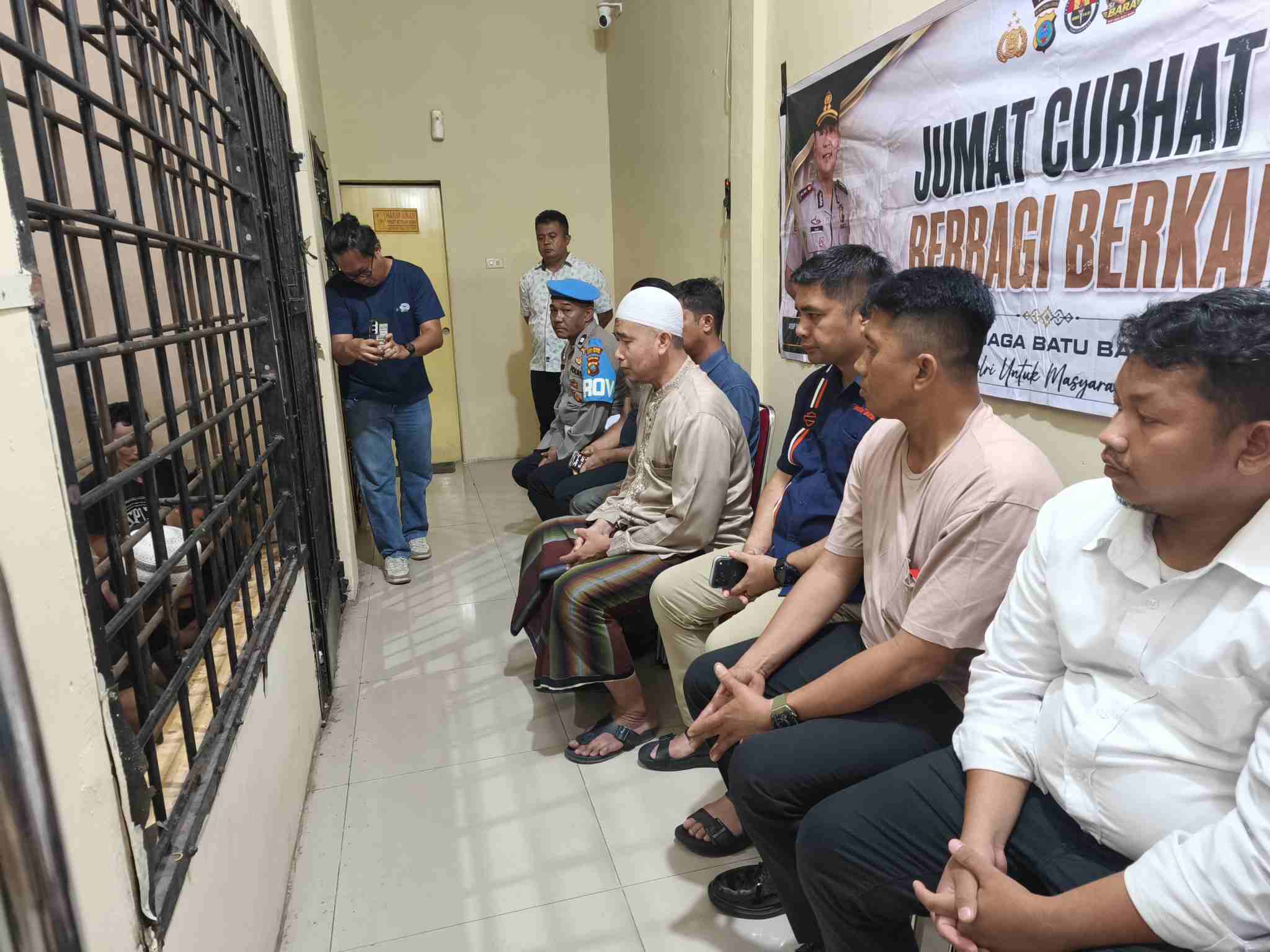 Satresnarkoba Polres Batu Bara Gelar Jumat Berkah, Pembinaan Rohani dan Edukasi Bahaya Narkoba bagi Para Tahanan   