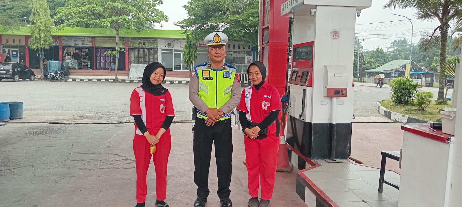 Sat Lantas Polres Batu Bara Rutin Pantau Keamanan dan Ketertiban di SPBU