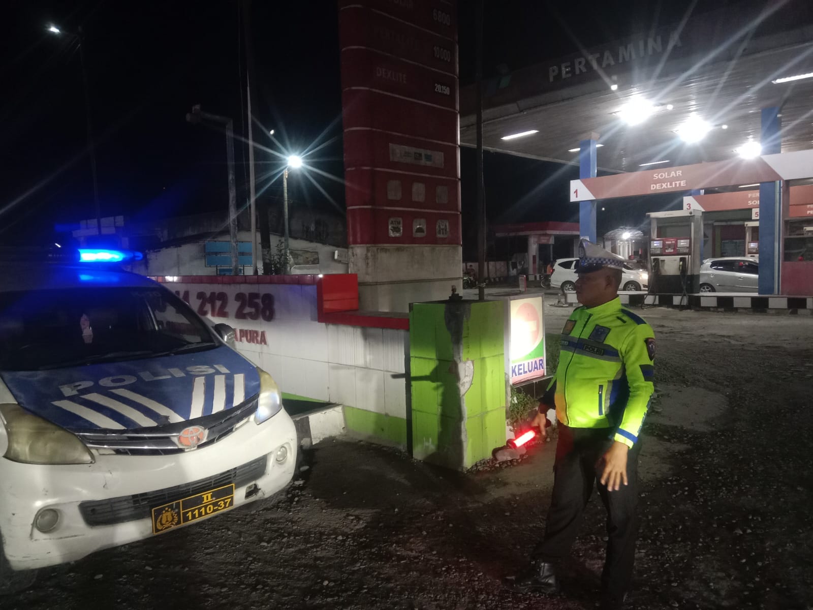 Satlantas Polres Batu Bara Gelar Patroli Blue Light di Jalinsum Siparepare   