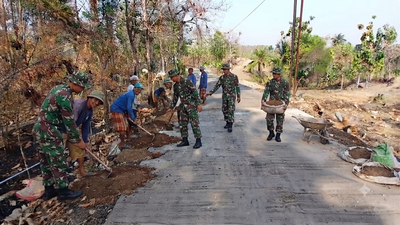 Tak Kenal Hari Libur, Satgas TMMD Selesaikan Jalan Demi Keselamatan Warga   