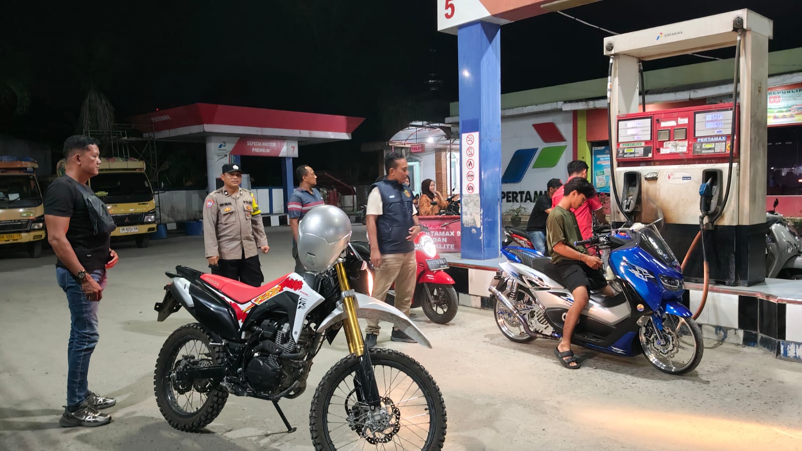 Patroli Antisipasi Gangguan Kamtibmas, Polsek Air Putih Sasar Balap Liar, Begal Dan Tawuran Di Jalinsum Sipare-pare
