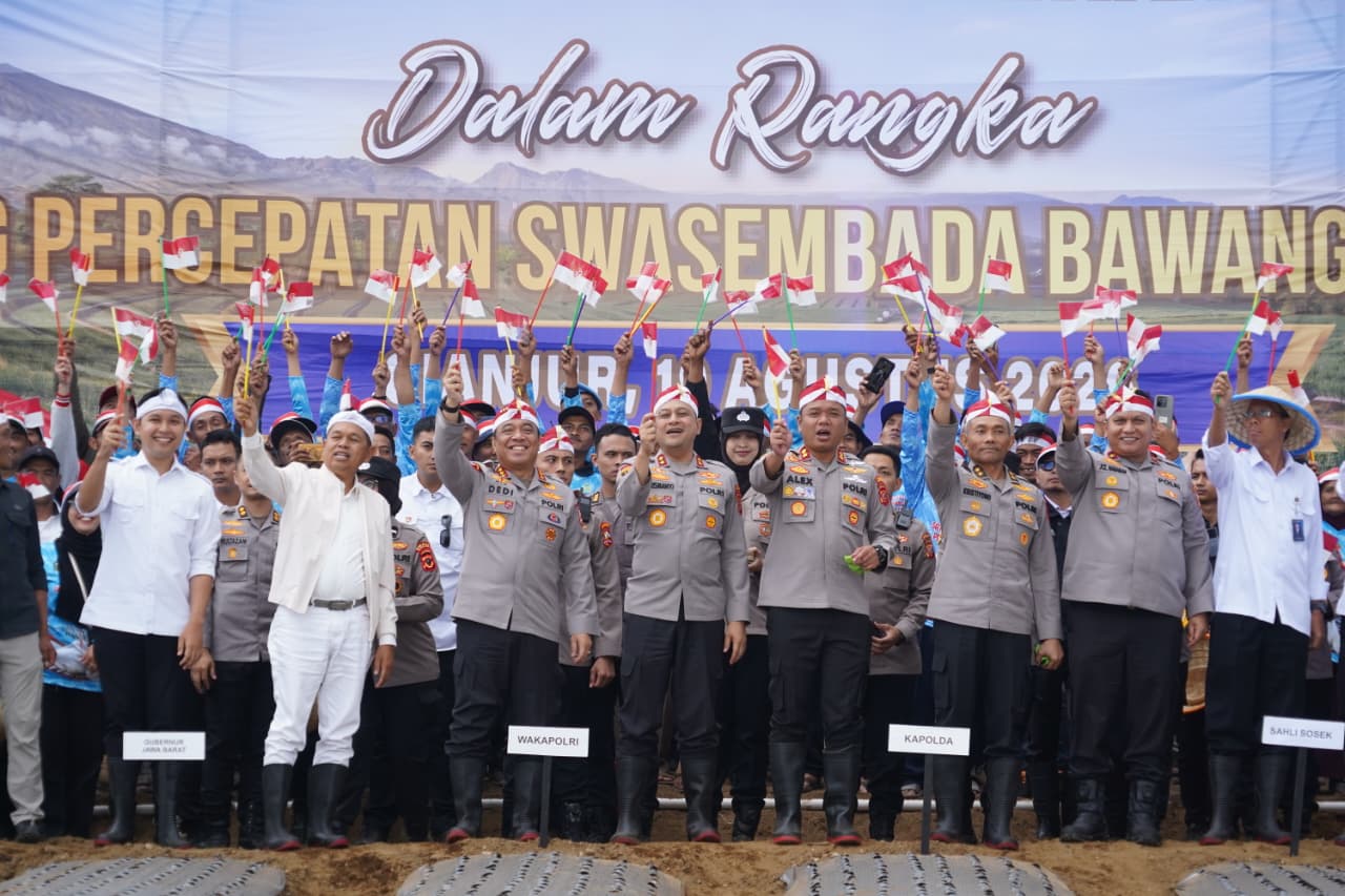 Polri Tanam Serentak Bawang Putih di 14 Daerah di Jabar   
