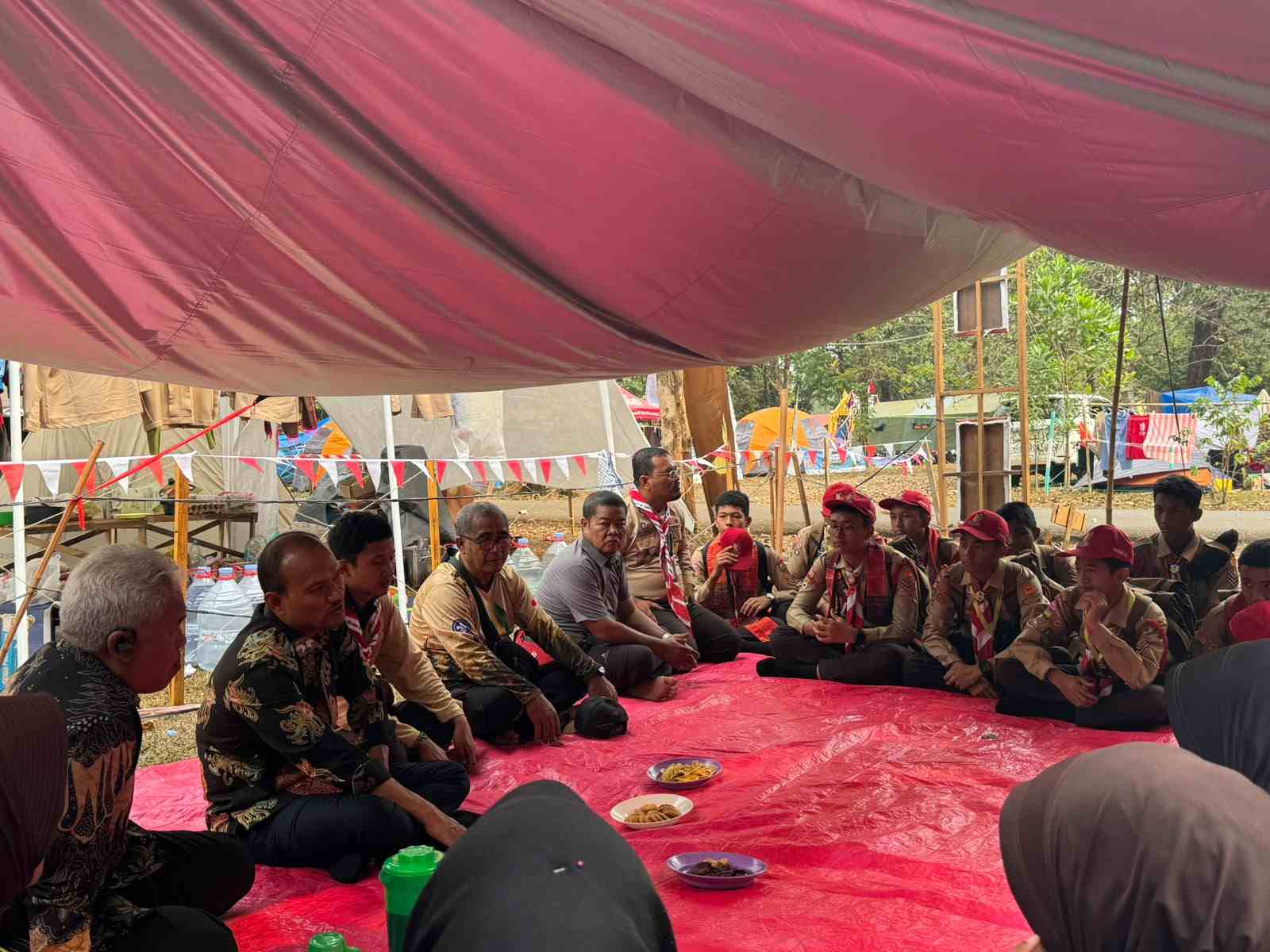 Beri Motivasi, Wali Kota Mahyaruddin Salim Sambangi Kontingen Jamnas XII Kota Tanjungbalai di Cibubur   