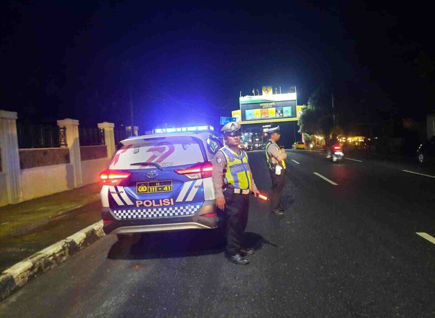 Sat Lantas Polres Pematangsiantar Laksanakan Blue Light Patrol Malam, Pantau Jalan Sutomo dan Jalan Gereja   