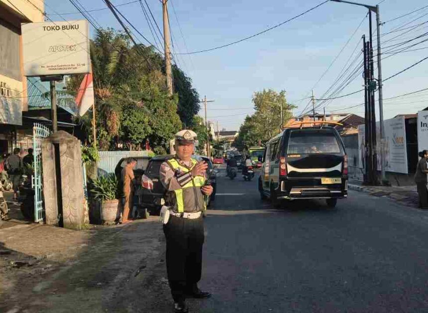 Pos Padat Pagi Senin, Sat Lantas Pematangsiantar Kawal 35 Titik Rawan Kepadatan Lalu Lintas   