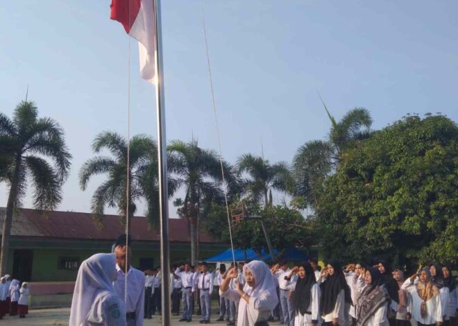 Kabag SDM Polres Batu Bara Gelar Police Go To School di SMA Swasta Al-Azhar Sei Balai