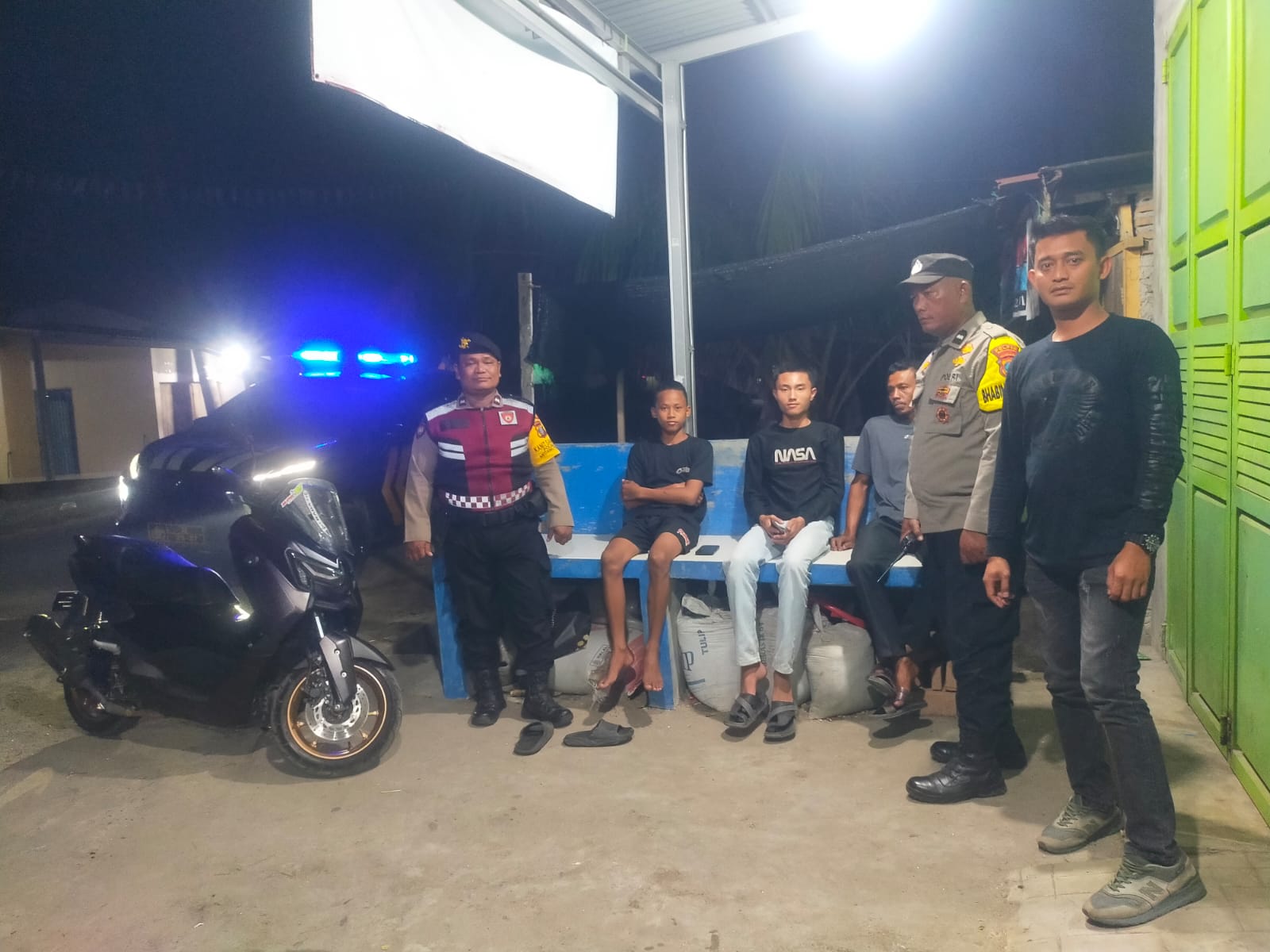 Patroli Antisipasi Kejahatan Jalanan, Polsek Medang Deras Kawal Desa Nanasiam & Pangkalan Dodek Baru