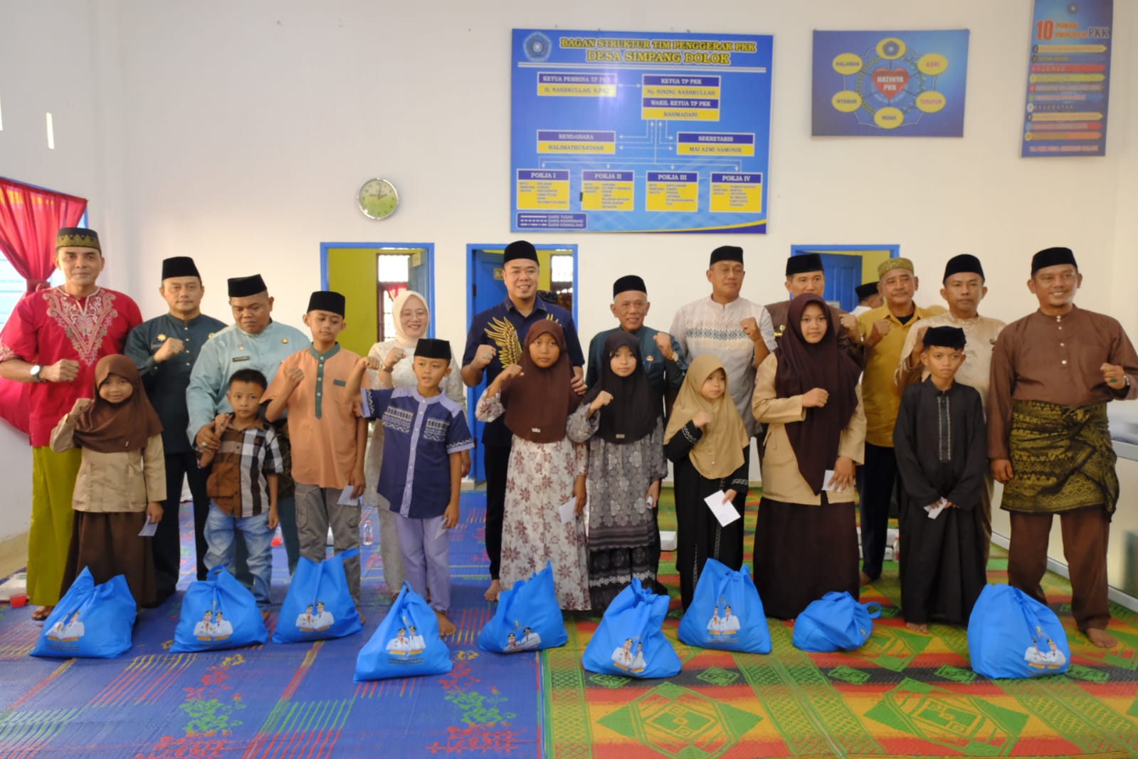 Dalam Rangka Menyambut Hari Jadi Desa Simpang Dolok, Wabup Syafrizal Hadiri Kenduri Kampung   