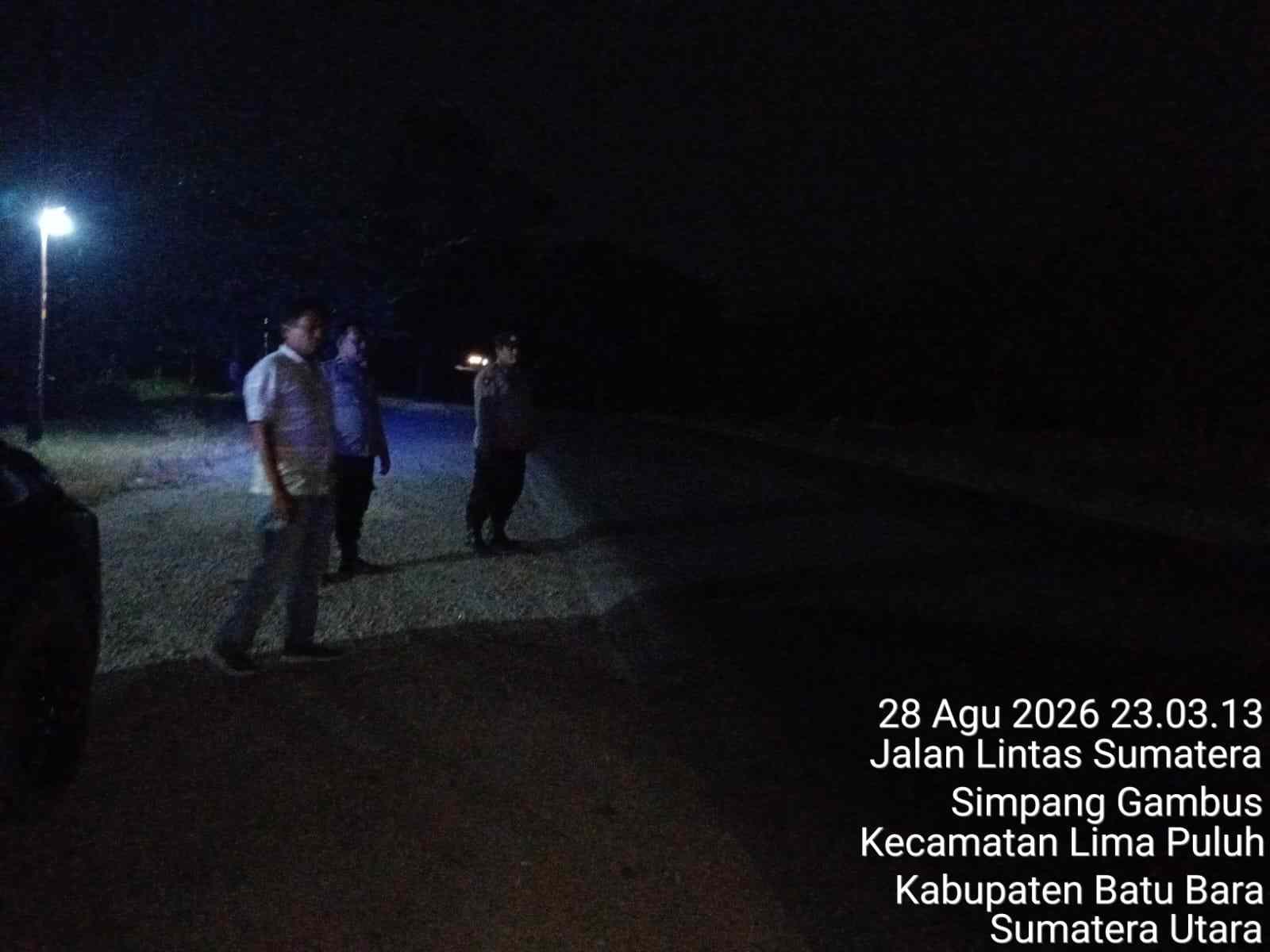 Patroli Mobile Polsek Lima Puluh Sisir Simpang Gambus & Jalinsum, Cegah Tawuran–Geng Motor–Kejahatan Lainnya   