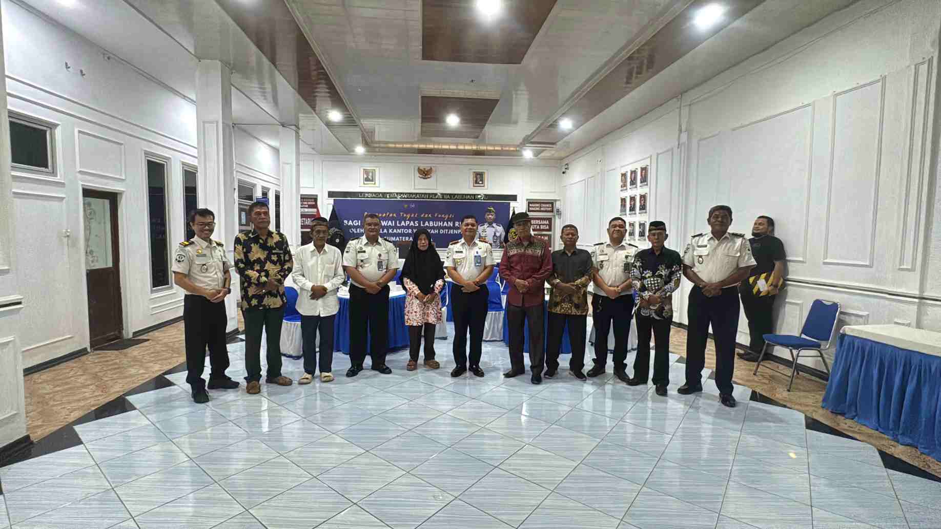 PERERAT SILATURAHMI DENGAN PURNABAKTI, LAPAS LABUHAN RUKU GELAR REUNI PURNA TUGAS DAN BENTUK PPPI CABANG LABUHAN RUKU