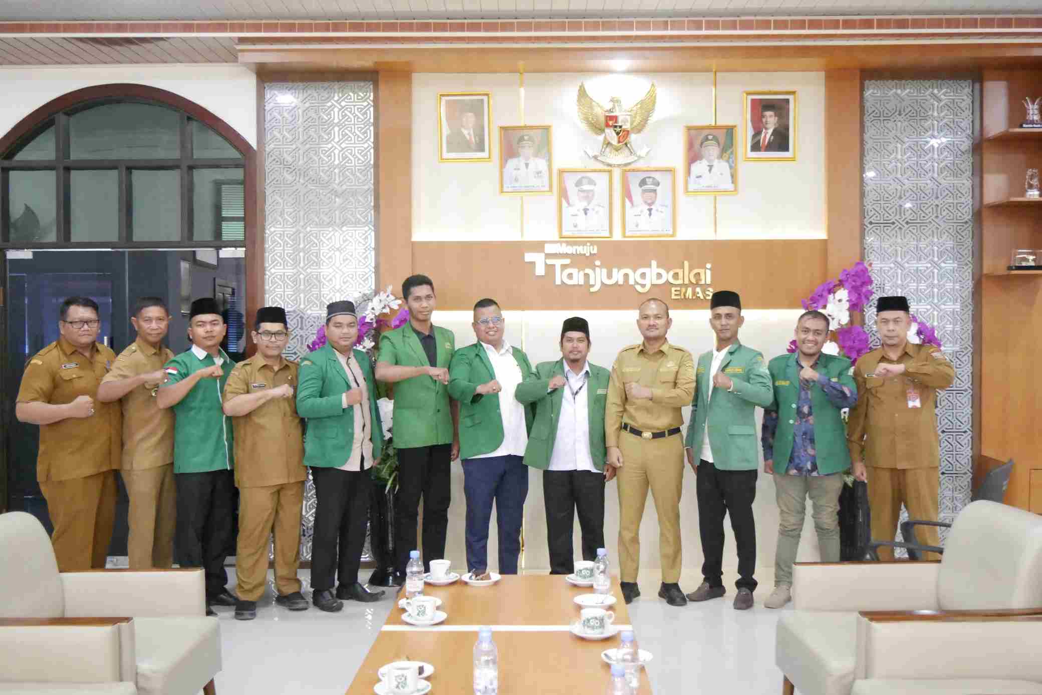 Terima Audiensi GP Ansor Tanjungbalai, Wali Kota Tanjungbalai : Pemko Tanjungbalai Mendukung Berbagai Program dan Kegiatan GP Ansor   