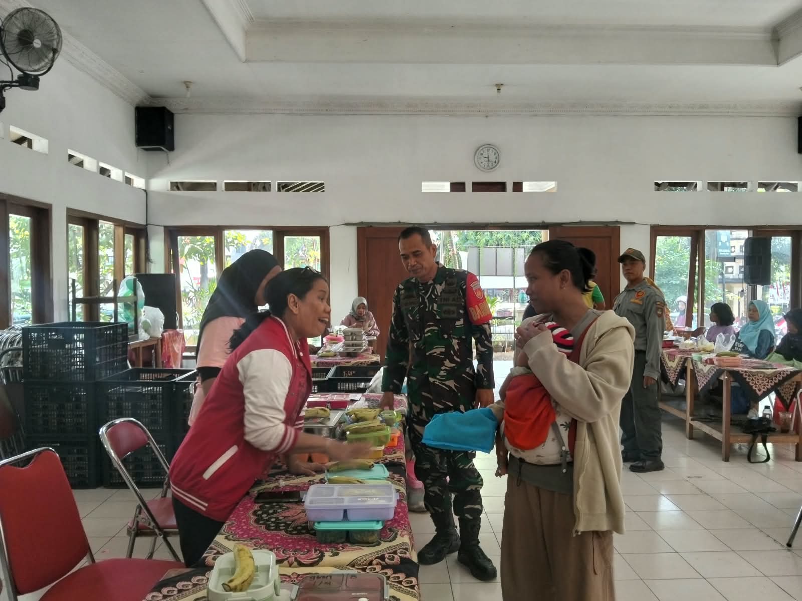 Serda Djoko Aktif Dalam Pendistribusian Makan Bergizi Gratis Balita & Ibu Hamil   