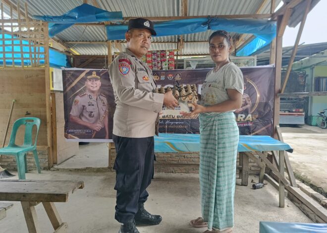 Polres Batu Bara Gelar Minggu Kasih, Salurkan Sembako kepada Masyarakat