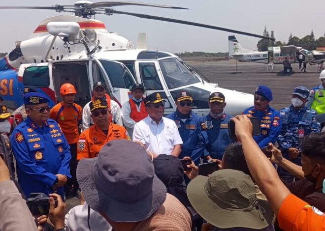 Angin 35 Knot Tak Halangi Helikopter Polri Evakuasi Jenazah Korban KM Virgo   