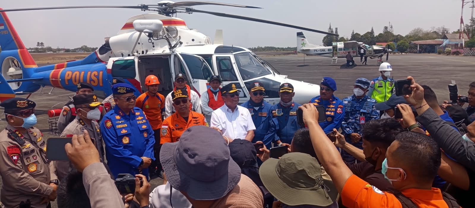 Angin 35 Knot Tak Halangi Helikopter Polri Evakuasi Jenazah Korban KM Virgo   