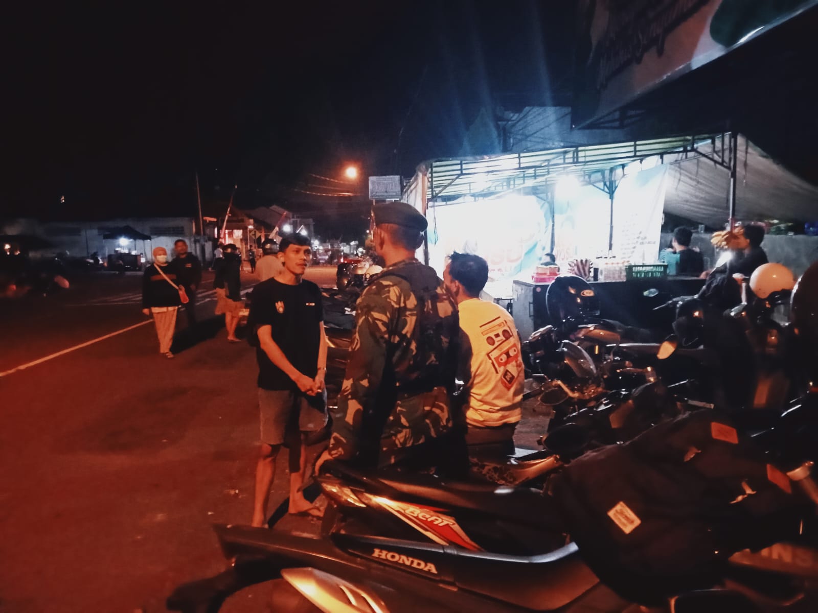 Patroli Babinsa Banyudono, Pastikan Kampung Tetap Aman dan Kondusif   