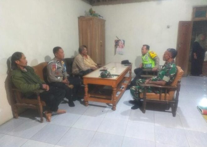 Patroli Malam, Babinsa Himbau Warga Ciptakan Lingkungan Aman dan Nyaman   