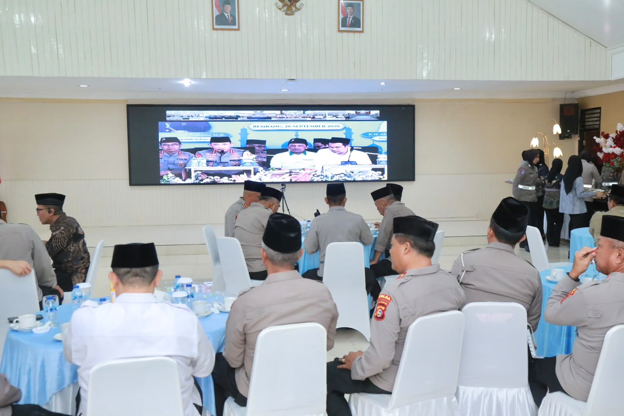 Kapolda NTB Ikuti Ngaji Kebangsaan Bersama Kapolri dan Gus Baha Secara Virtual