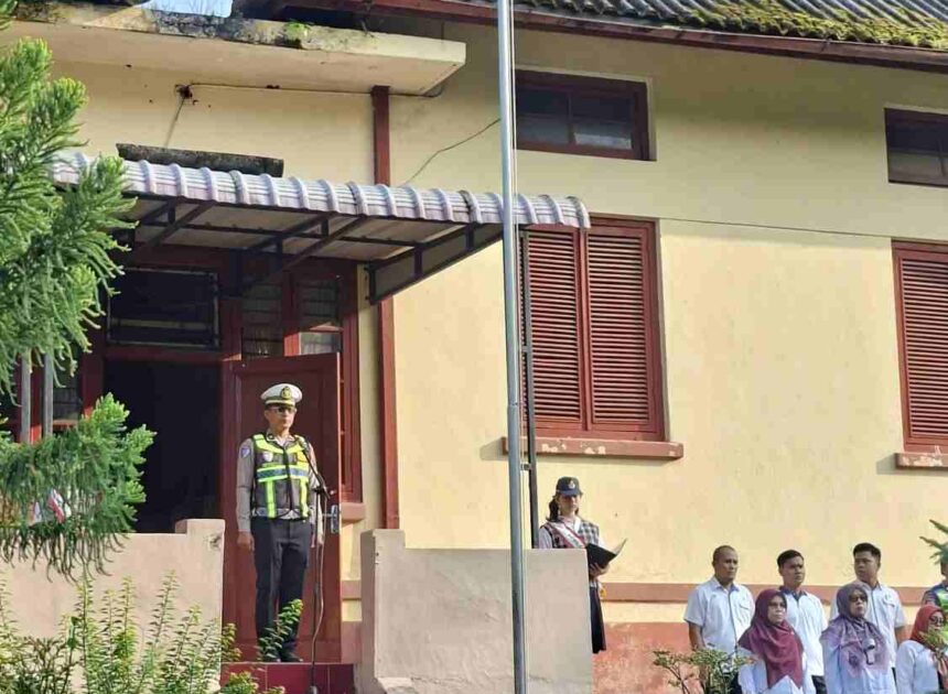 Police Goes to School: Sat Lantas Polres Pematangsiantar Beri Edukasi Keselamatan dan Pencegahan Narkoba ke Siswa SMP Taman Asuhan