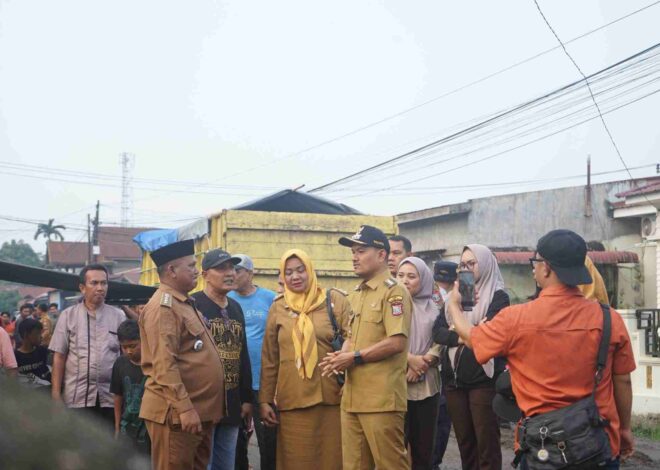 Wali Kota Mahyaruddin Salim Tinjau Perbaikan Pembangunan Jalan dan Drainase di Kelurahan Selat Tanjung Medan dan Selat Lancang   
