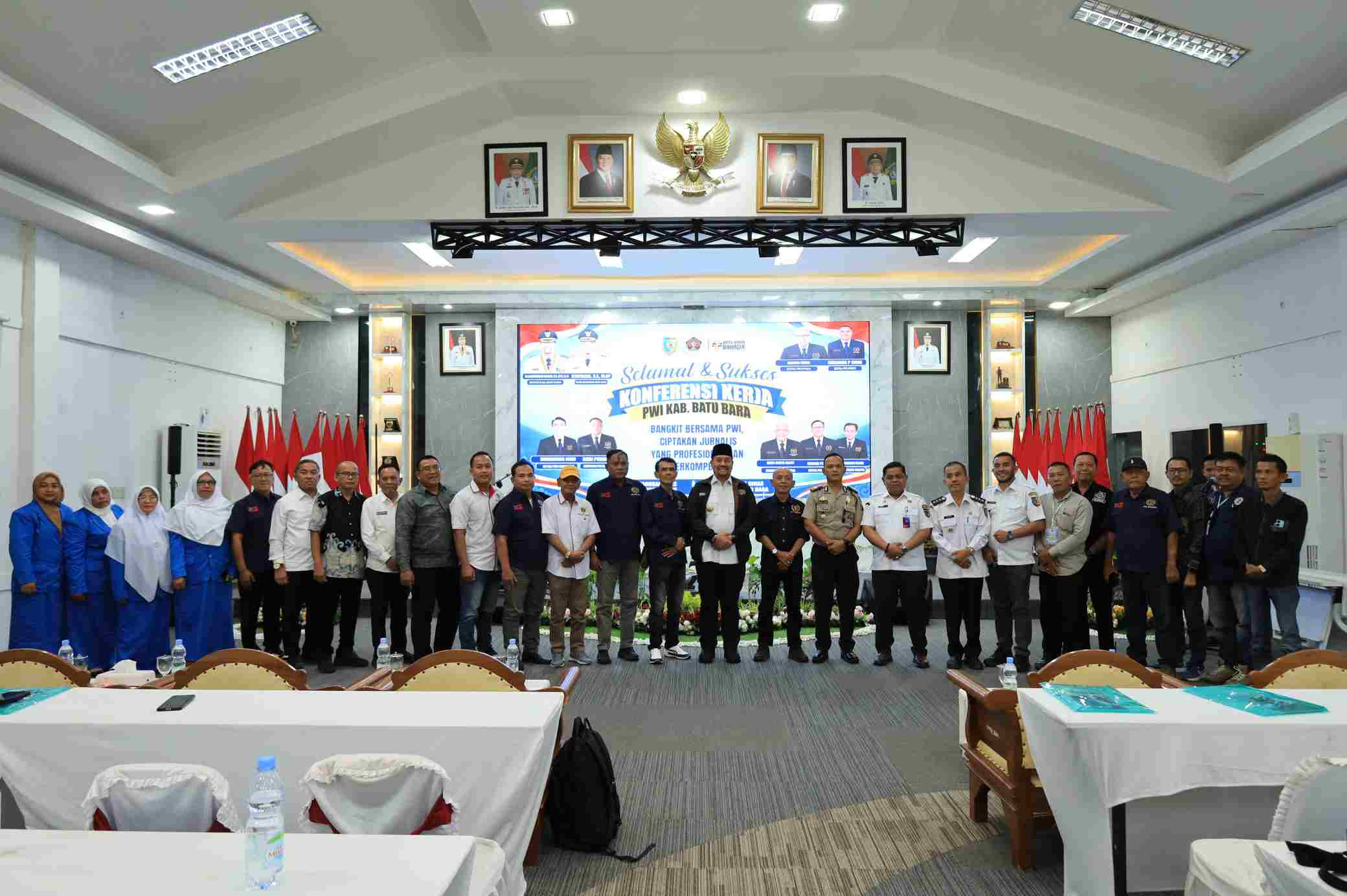 Polres Batu Bara Hadiri Konferensi Kerja Daerah PWI, Dorong Jurnalisme Profesional dan Berkompeten