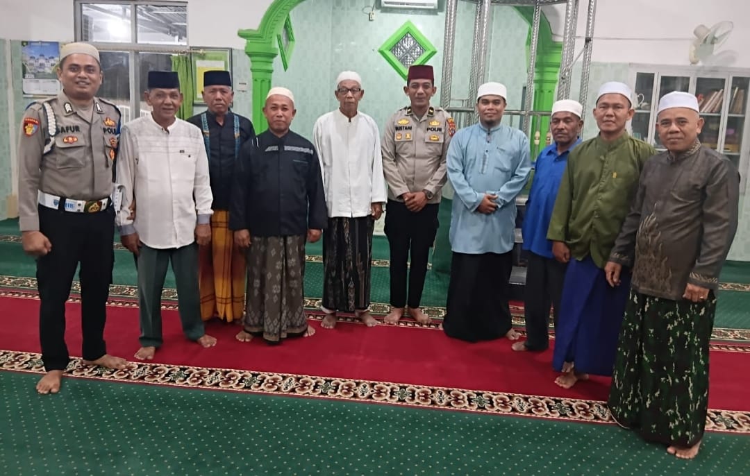 Subuh Keliling, Polres Batu Bara Hadir di Enam Masjid untuk Perkuat Silaturahmi dan Jaga Kamtibmas