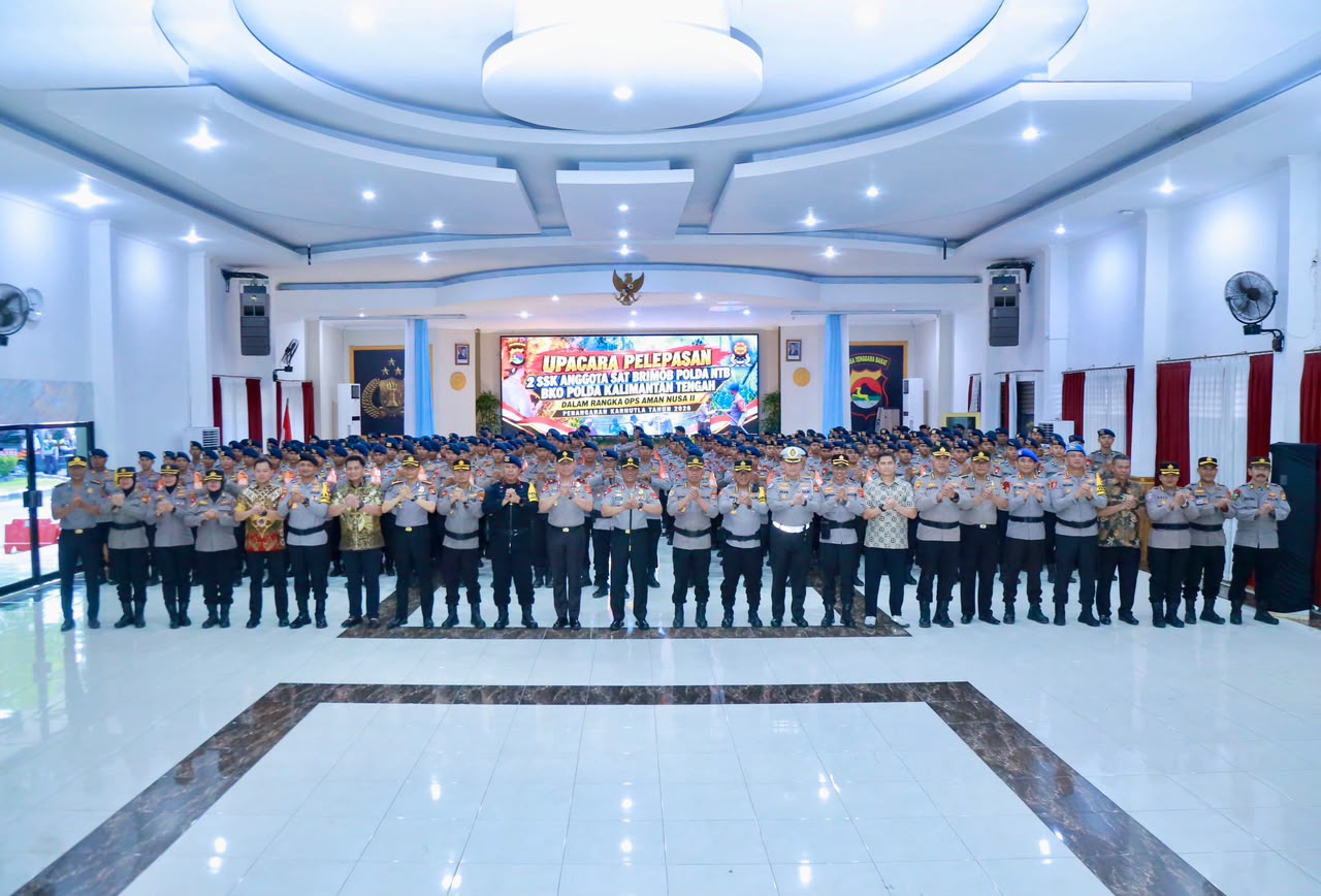 Perkuat Penanganan Karhutla di Kalimantan, Polda NTB Bantu Terjunkan Brimob   