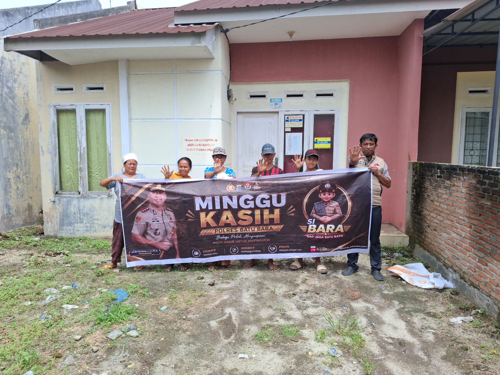 Satresnarkoba Polres Batu Bara Gelar Minggu Kasih, Salurkan Sembako dan Edukasi Bahaya Narkoba   