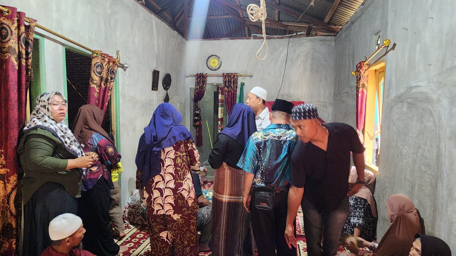 Kasihumas Polres Batu Bara Sampaikan Belasungkawa kepada Keluarga Almarhum Ismail Sitompul
