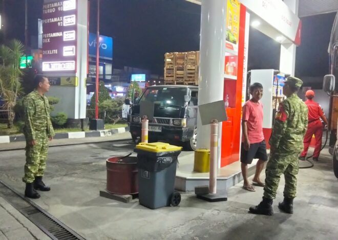 Jaga Keamanan dan Kondusivitas , Babinsa Koramil Slogohimo Patroli